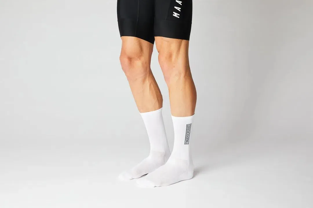FINGERSCROSSED Socks #11_09 FINGERSCROSSED - White/Black