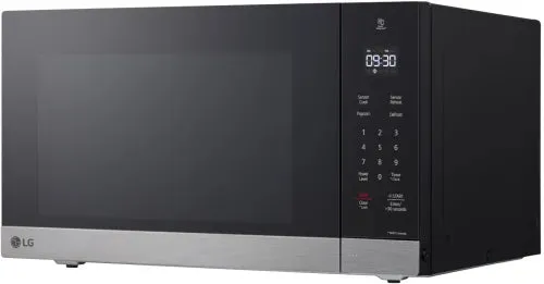 LG MSER1590S 1.5 cu. ft. NeoChef™ Countertop Microwave with Smart Inverter and Sensor Cooking in Stainless Steel