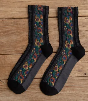 Noble Floral Beauty Crew Socks -Black