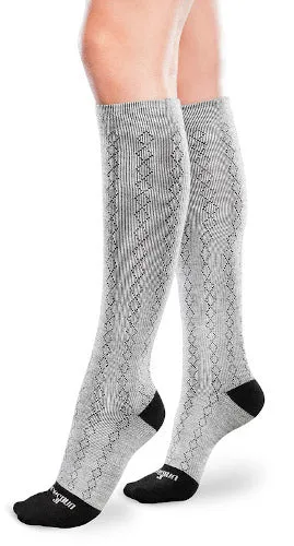 PATTERNED Core-Spun, 20-30 mmHg, Knee High, Closed Toe