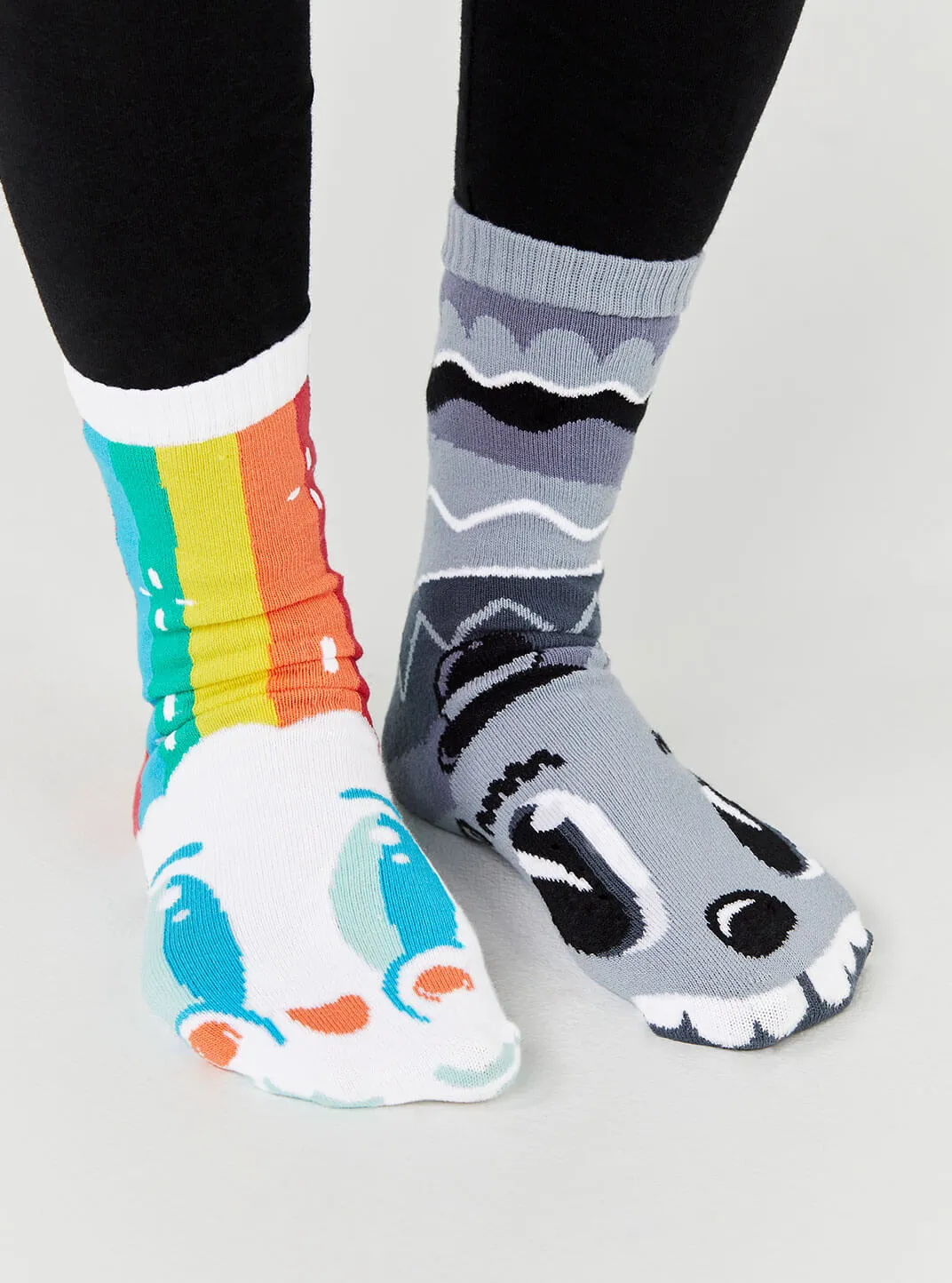 ZZNA-11/24_Adult Rainbowface & Mr. Gray Crew